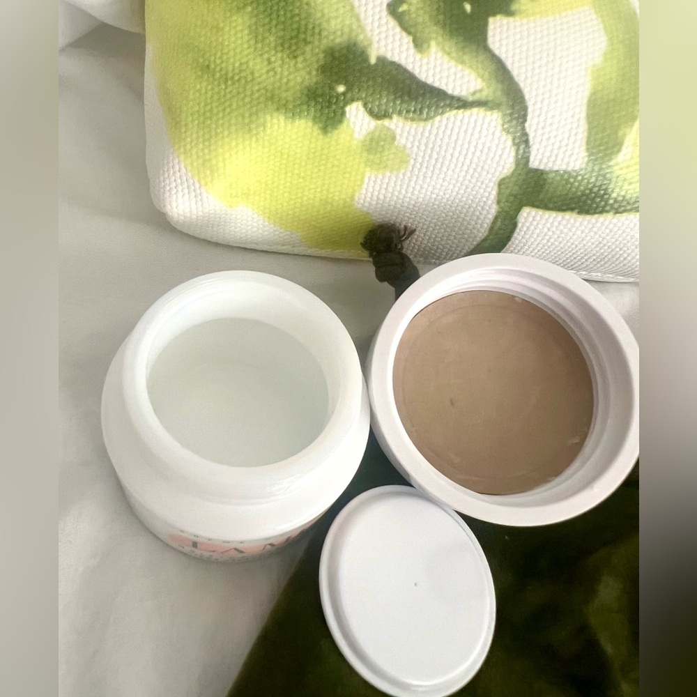 👑✅PRICE FIRM La Mer 6 item package set with Cosmetic bag and Green Velour Pouch - Picture 4 of 16